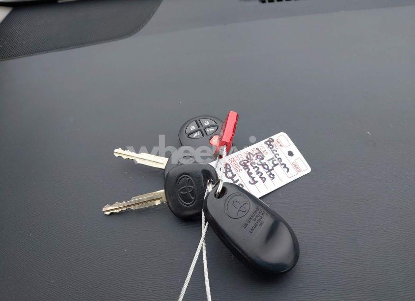 Photo 11 of 2014 Toyota Sienna LE V6 8 PASSENGER (VIN 5TDKK3DC0ES428633)