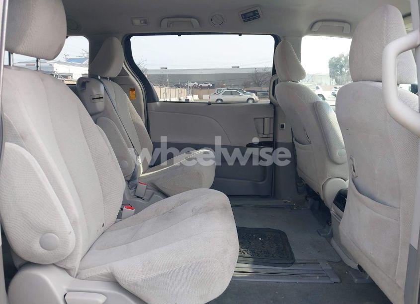 Photo 8 of 2014 Toyota Sienna LE V6 8 PASSENGER (VIN 5TDKK3DC0ES448929)