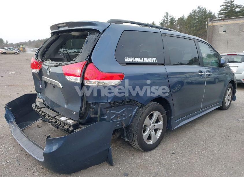Photo 4 of 2014 Toyota Sienna LE V6 8 PASSENGER (VIN 5TDKK3DC0ES449384)