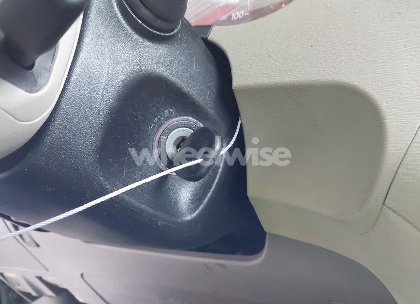 Photo 11 of 2014 Toyota Sienna LE V6 8 PASSENGER (VIN 5TDKK3DC0ES496088)