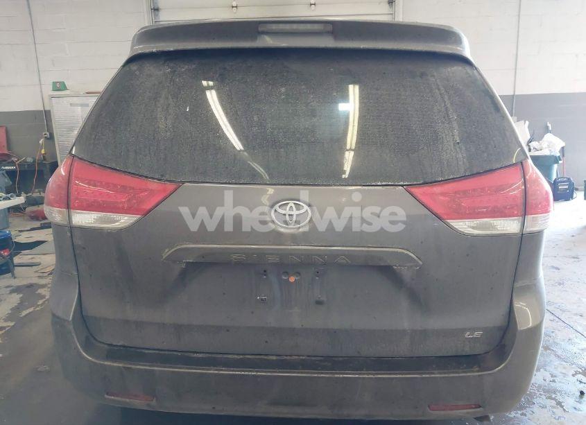 Photo 16 of 2014 Toyota Sienna LE V6 8 PASSENGER (VIN 5TDKK3DC0ES508837)