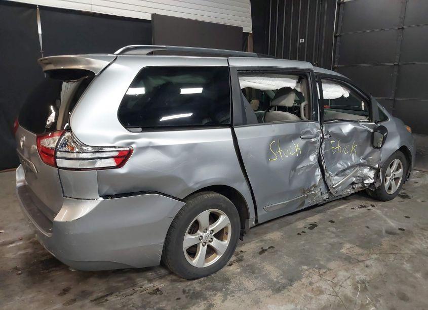 Photo 13 of 2015 Toyota Sienna LE 8 PASSENGER (VIN 5TDKK3DC0FS537112)