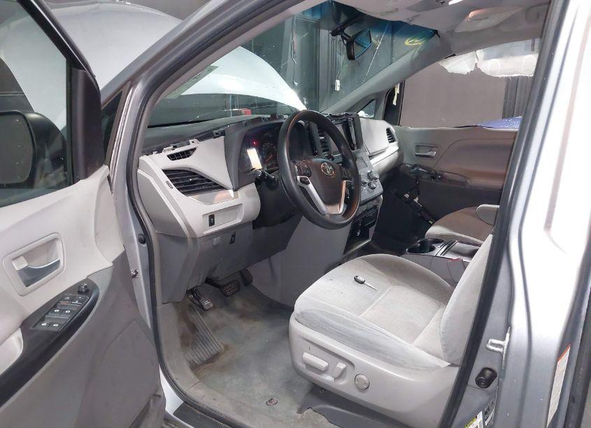 Photo 5 of 2015 Toyota Sienna LE 8 PASSENGER (VIN 5TDKK3DC0FS537112)