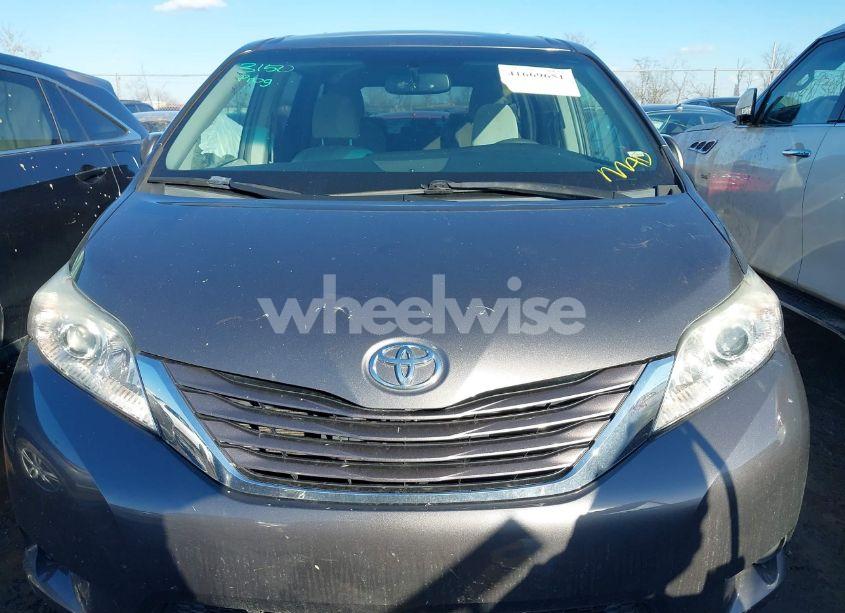 Photo 12 of 2015 Toyota Sienna LE 8 PASSENGER (VIN 5TDKK3DC0FS622323)