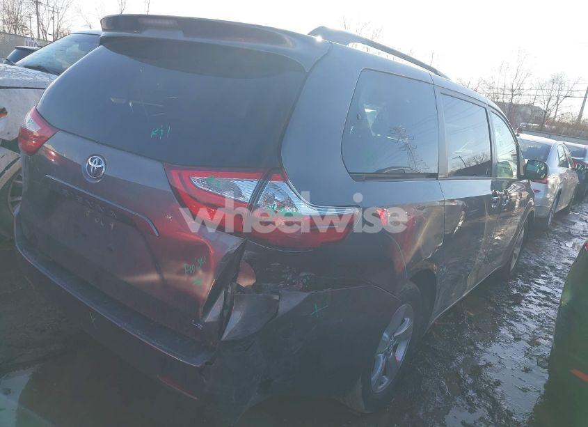 Photo 4 of 2015 Toyota Sienna LE 8 PASSENGER (VIN 5TDKK3DC0FS622323)