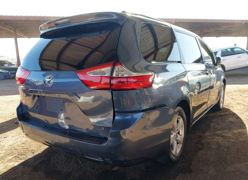 Photo 4 of 2015 Toyota Sienna LE 8 PASSENGER (VIN 5TDKK3DC0FS629384)