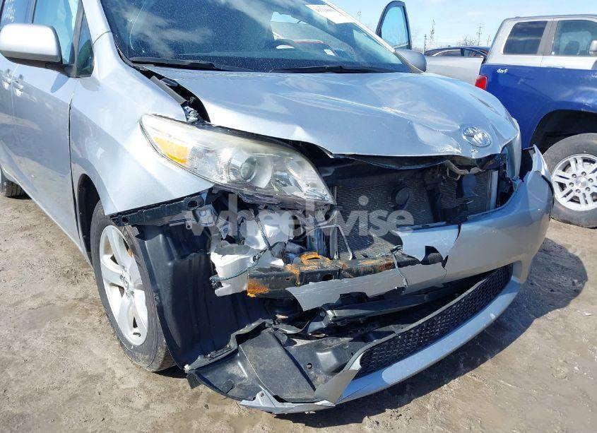 Photo 6 of 2015 Toyota Sienna LE 8 PASSENGER (VIN 5TDKK3DC0FS663213)
