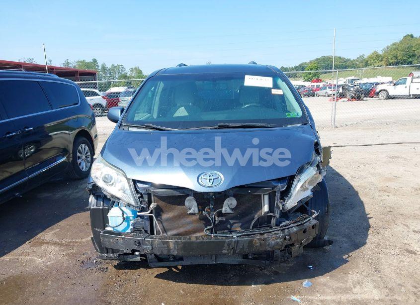 Photo 13 of 2015 Toyota Sienna LE 8 PASSENGER (VIN 5TDKK3DC0FS667195)