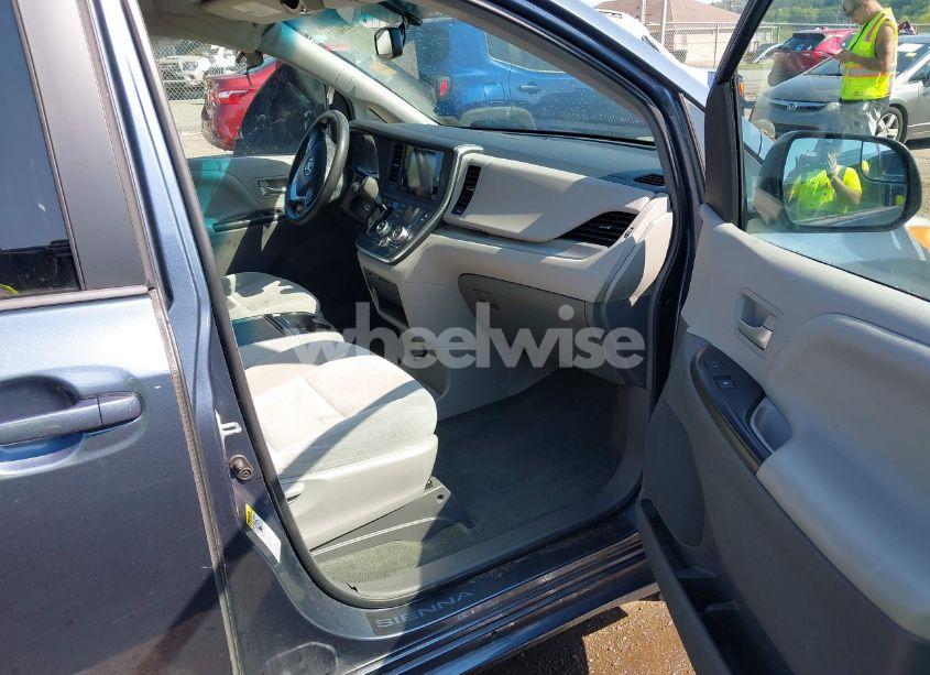 Photo 5 of 2015 Toyota Sienna LE 8 PASSENGER (VIN 5TDKK3DC0FS667195)