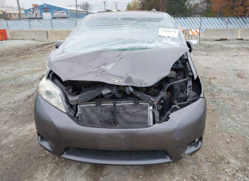 Photo 6 of 2015 Toyota Sienna LE 8 PASSENGER (VIN 5TDKK3DC0FS680156)