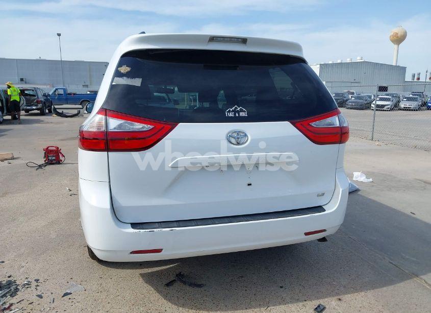 Photo 16 of 2016 Toyota Sienna LE 8 PASSENGER (VIN 5TDKK3DC0GS707292)