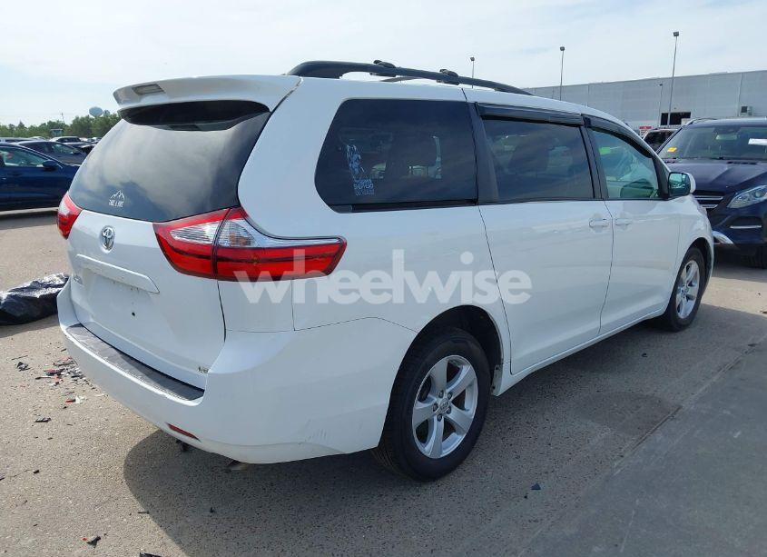 Photo 4 of 2016 Toyota Sienna LE 8 PASSENGER (VIN 5TDKK3DC0GS707292)