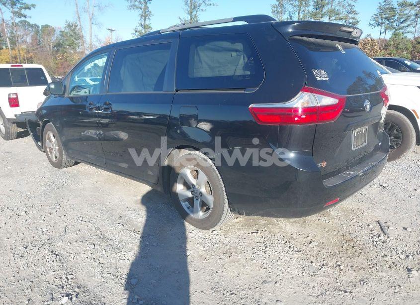 Photo 3 of 2016 Toyota Sienna LE 8 PASSENGER (VIN 5TDKK3DC0GS723590)