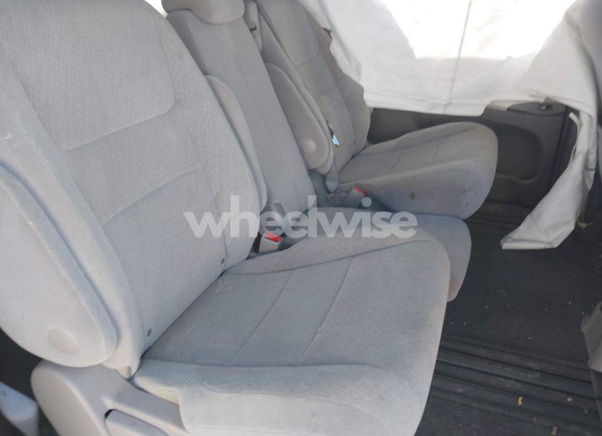 Photo 8 of 2016 Toyota Sienna LE 8 PASSENGER (VIN 5TDKK3DC0GS723590)