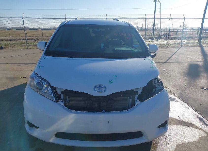 Photo 13 of 2016 Toyota Sienna LE 8 PASSENGER (VIN 5TDKK3DC0GS740437)