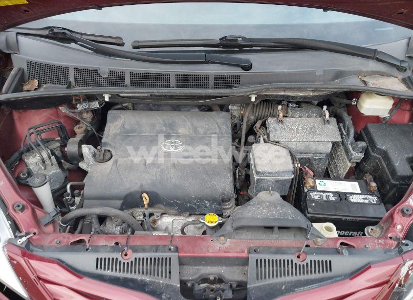 Photo 10 of 2016 Toyota Sienna LE 8 PASSENGER (VIN 5TDKK3DC0GS751907)