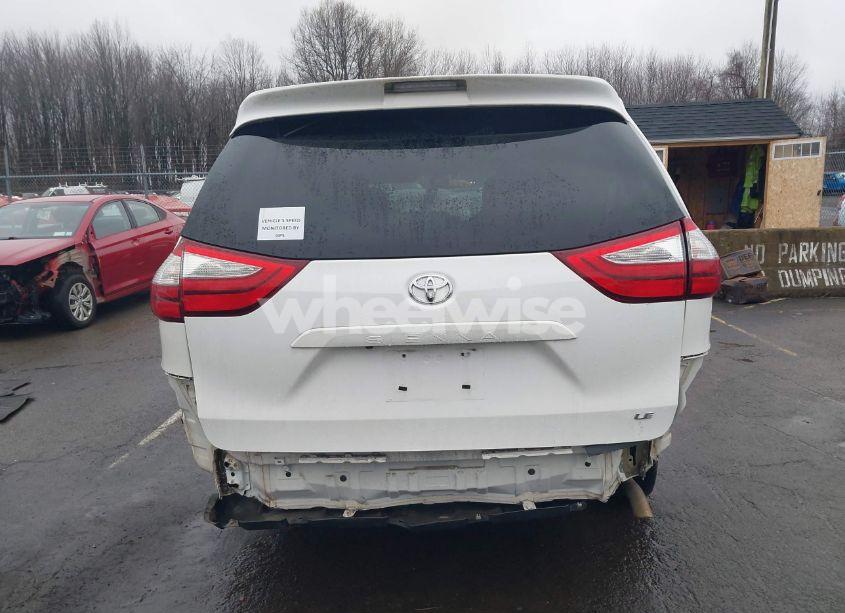 Photo 17 of 2016 Toyota Sienna LE 8 PASSENGER (VIN 5TDKK3DC0GS764513)