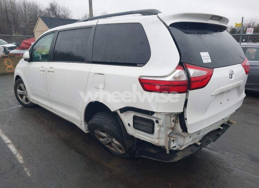 Photo 3 of 2016 Toyota Sienna LE 8 PASSENGER (VIN 5TDKK3DC0GS764513)