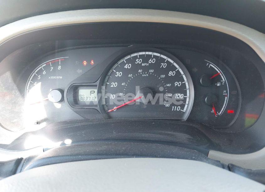 Photo 7 of 2011 Toyota Sienna LE V6 (VIN 5TDKK3DC1BS016524)