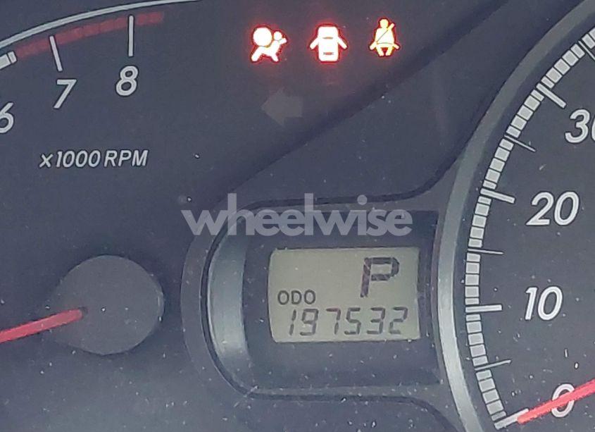 Photo 7 of 2011 Toyota Sienna LE V6 (VIN 5TDKK3DC1BS127865)