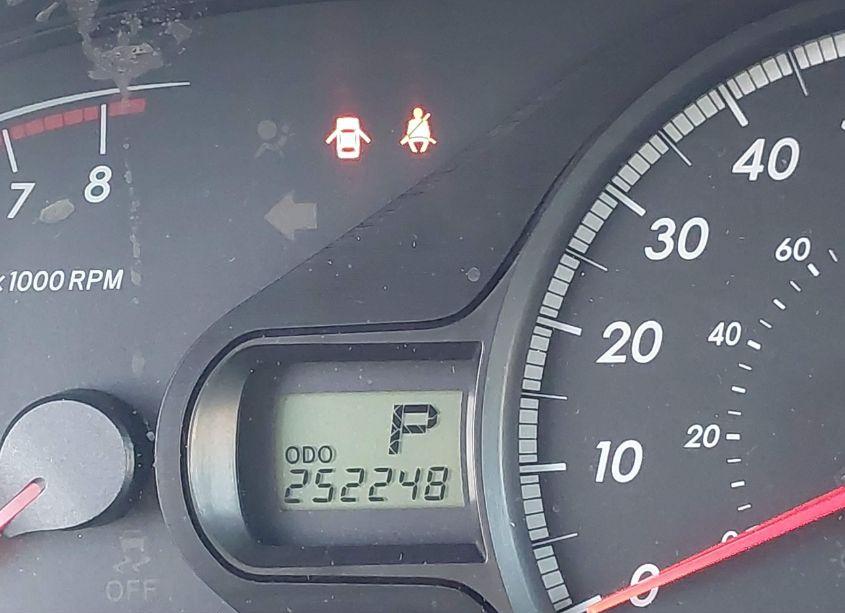 Photo 15 of 2011 Toyota Sienna LE V6 (VIN 5TDKK3DC1BS147128)