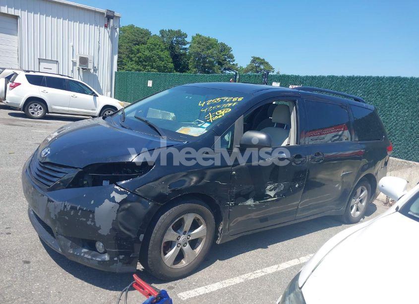 Photo 14 of 2012 Toyota Sienna LE V6 8 PASSENGER (VIN 5TDKK3DC1CS254827)