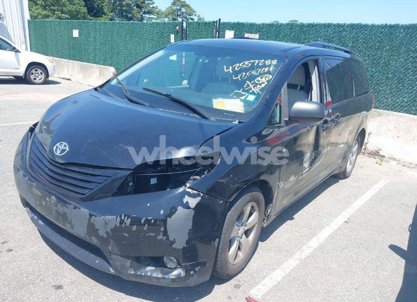 Photo 2 of 2012 Toyota Sienna LE V6 8 PASSENGER (VIN 5TDKK3DC1CS254827)