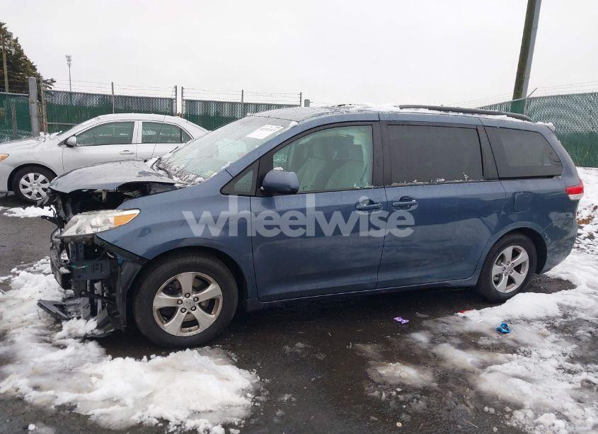 Photo 15 of 2013 Toyota Sienna LE V6 8 PASSENGER (VIN 5TDKK3DC1DS358106)