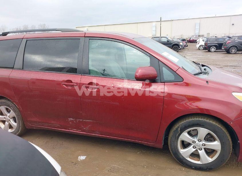 Photo 14 of 2013 Toyota Sienna LE V6 8 PASSENGER (VIN 5TDKK3DC1DS389954)