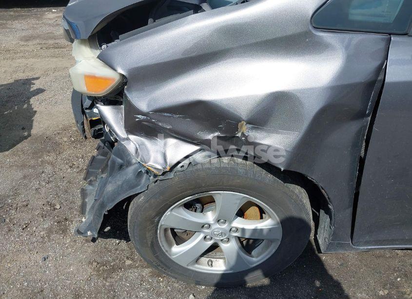 Photo 21 of 2014 Toyota Sienna LE V6 8 PASSENGER (VIN 5TDKK3DC1ES462368)