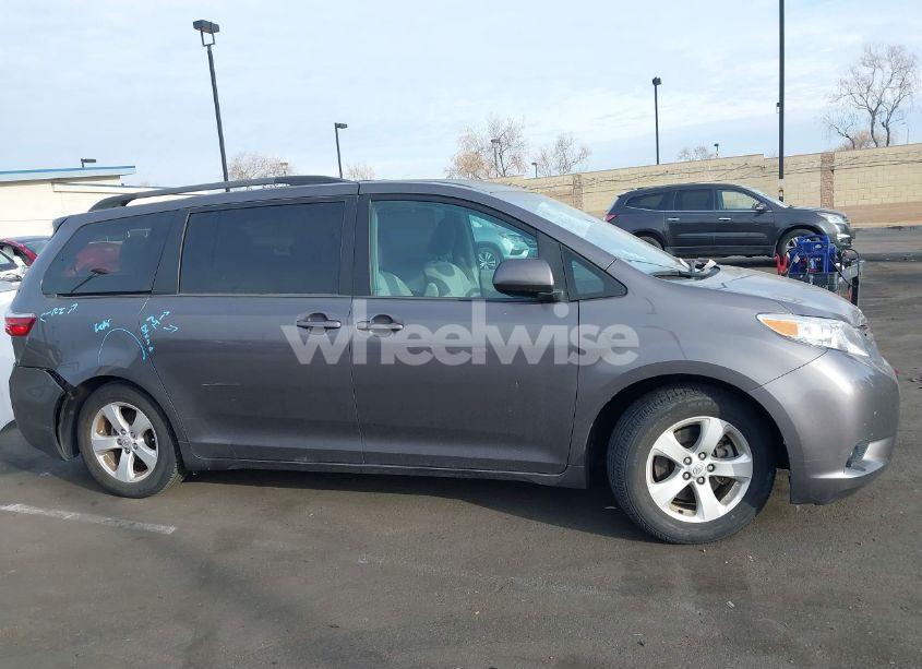 Photo 13 of 2015 Toyota Sienna LE 8 PASSENGER (VIN 5TDKK3DC1FS565453)