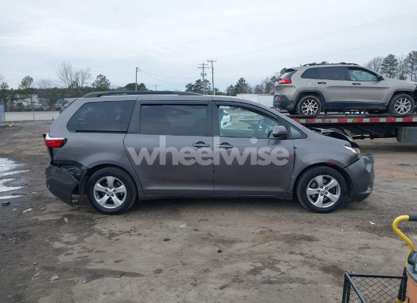 Photo 13 of 2015 Toyota Sienna LE 8 PASSENGER (VIN 5TDKK3DC1FS568899)
