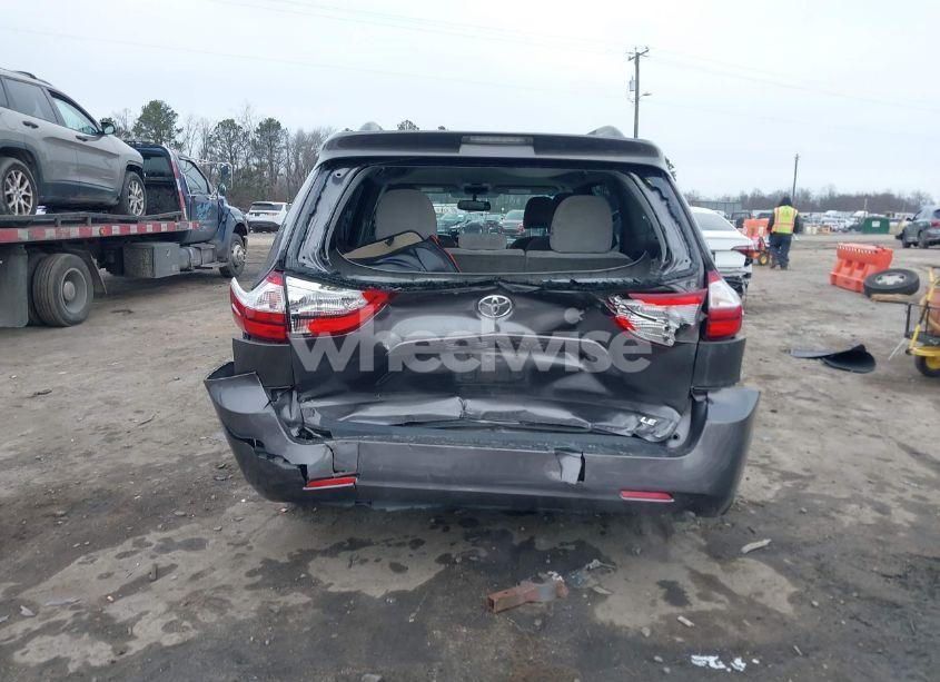 Photo 16 of 2015 Toyota Sienna LE 8 PASSENGER (VIN 5TDKK3DC1FS568899)