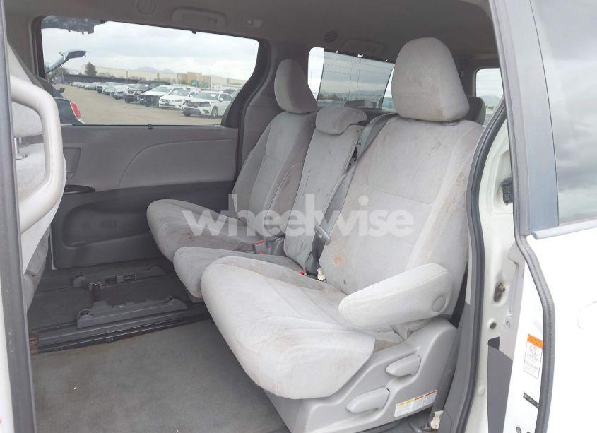 Photo 8 of 2015 Toyota Sienna LE 8 PASSENGER (VIN 5TDKK3DC1FS633508)