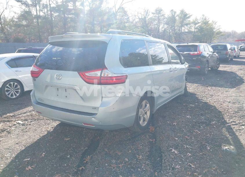 Photo 4 of 2016 Toyota Sienna LE 8 PASSENGER (VIN 5TDKK3DC1GS714543)