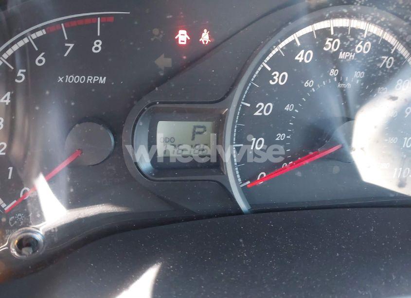 Photo 15 of 2011 Toyota Sienna LE V6 (VIN 5TDKK3DC2BS082662)