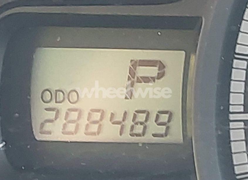 Photo 15 of 2011 Toyota Sienna LE V6 (VIN 5TDKK3DC2BS096965)