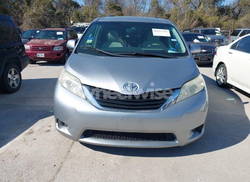 Photo 6 of 2012 Toyota Sienna LE V6 8 PASSENGER (VIN 5TDKK3DC2CS202297)