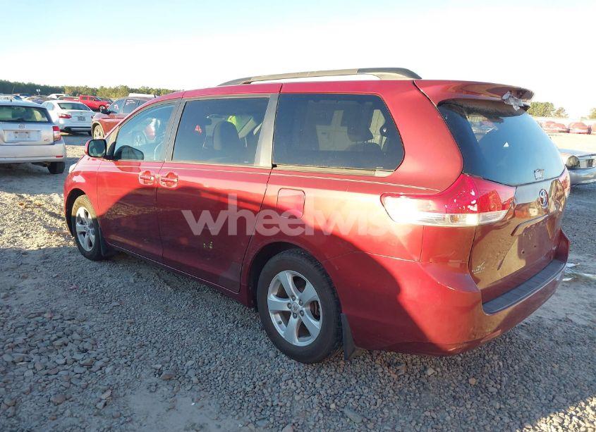 Photo 3 of 2012 Toyota Sienna LE V6 8 PASSENGER (VIN 5TDKK3DC2CS205121)