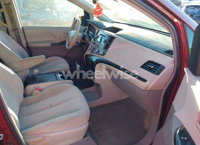 Photo 5 of 2012 Toyota Sienna LE V6 8 PASSENGER (VIN 5TDKK3DC2CS205121)