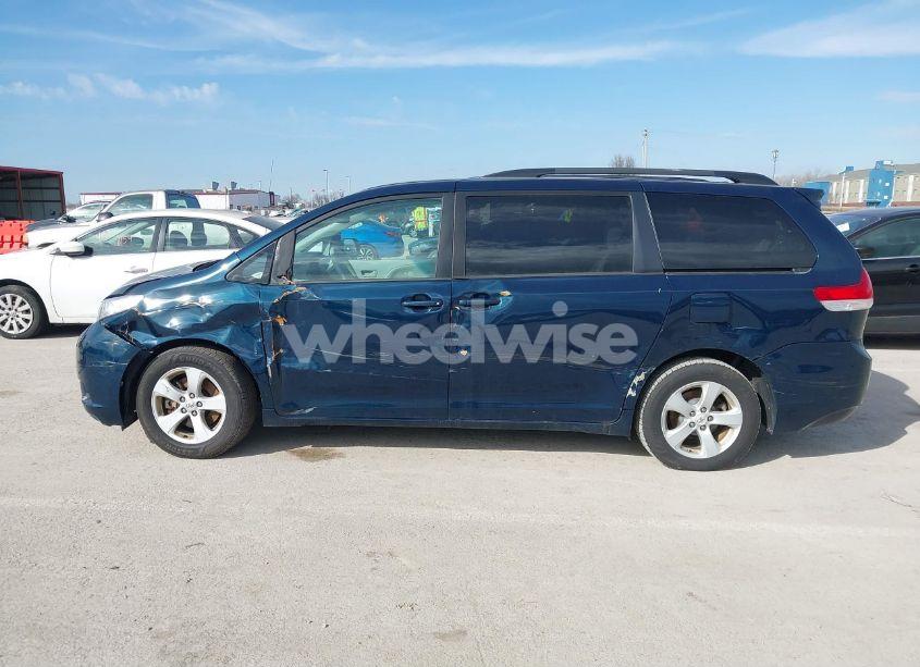 Photo 14 of 2012 Toyota Sienna LE V6 8 PASSENGER (VIN 5TDKK3DC2CS222355)
