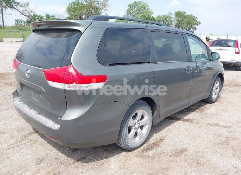 Photo 4 of 2012 Toyota Sienna LE V6 8 PASSENGER (VIN 5TDKK3DC2CS243111)