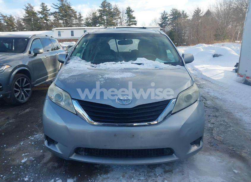 Photo 12 of 2012 Toyota Sienna LE V6 8 PASSENGER (VIN 5TDKK3DC2CS245540)