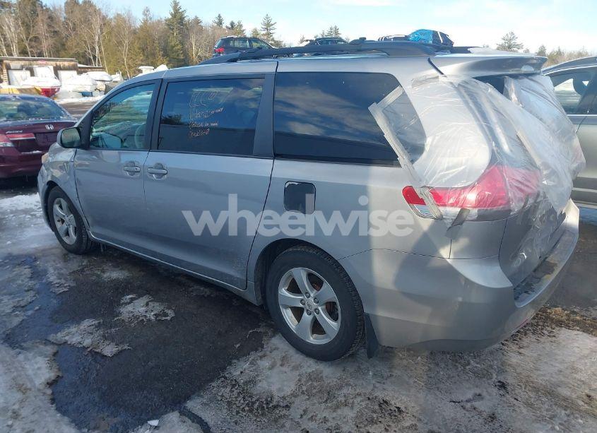 Photo 3 of 2012 Toyota Sienna LE V6 8 PASSENGER (VIN 5TDKK3DC2CS245540)