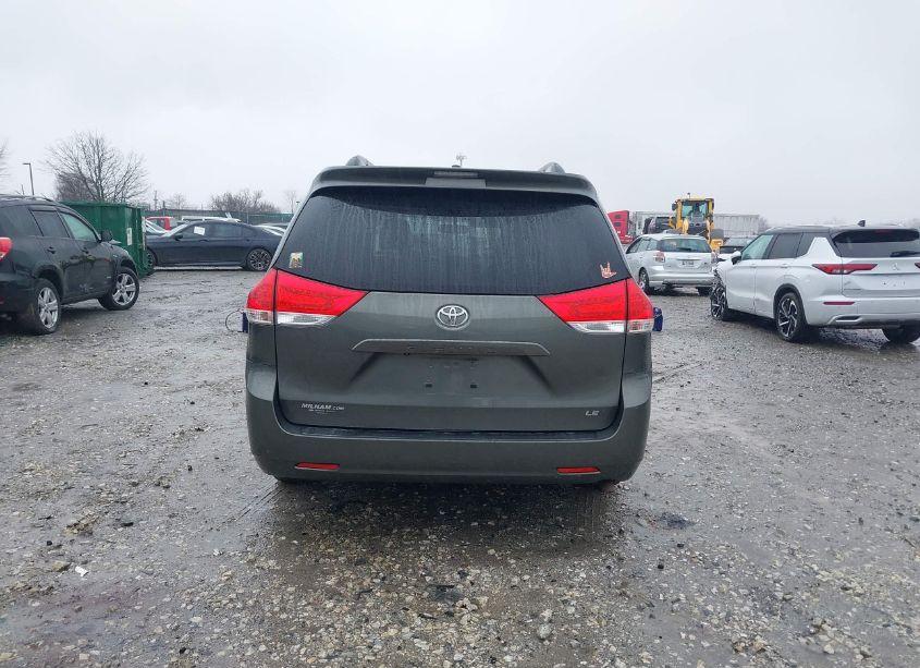 Photo 15 of 2012 Toyota Sienna LE V6 8 PASSENGER (VIN 5TDKK3DC2CS267456)
