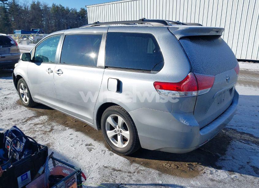 Photo 3 of 2012 Toyota Sienna LE V6 8 PASSENGER (VIN 5TDKK3DC2CS275217)