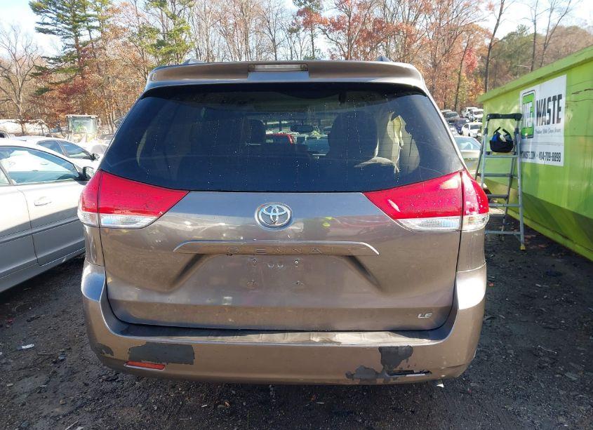 Photo 16 of 2013 Toyota Sienna LE V6 8 PASSENGER (VIN 5TDKK3DC2DS320030)