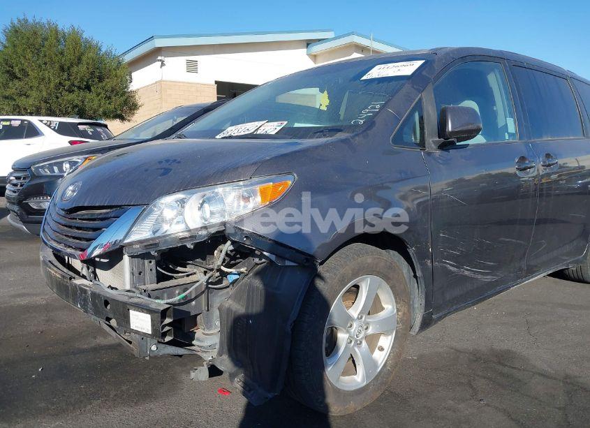 Photo 6 of 2013 Toyota Sienna LE V6 8 PASSENGER (VIN 5TDKK3DC2DS324921)