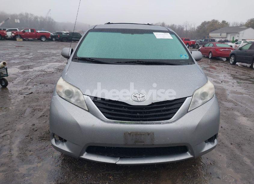 Photo 12 of 2013 Toyota Sienna LE V6 8 PASSENGER (VIN 5TDKK3DC2DS349575)