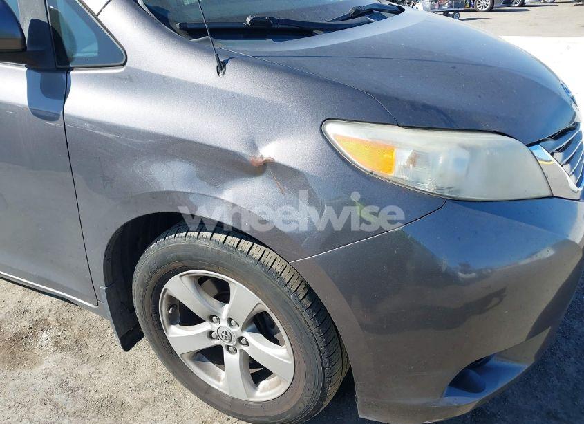 Photo 6 of 2013 Toyota Sienna LE V6 8 PASSENGER (VIN 5TDKK3DC2DS364013)